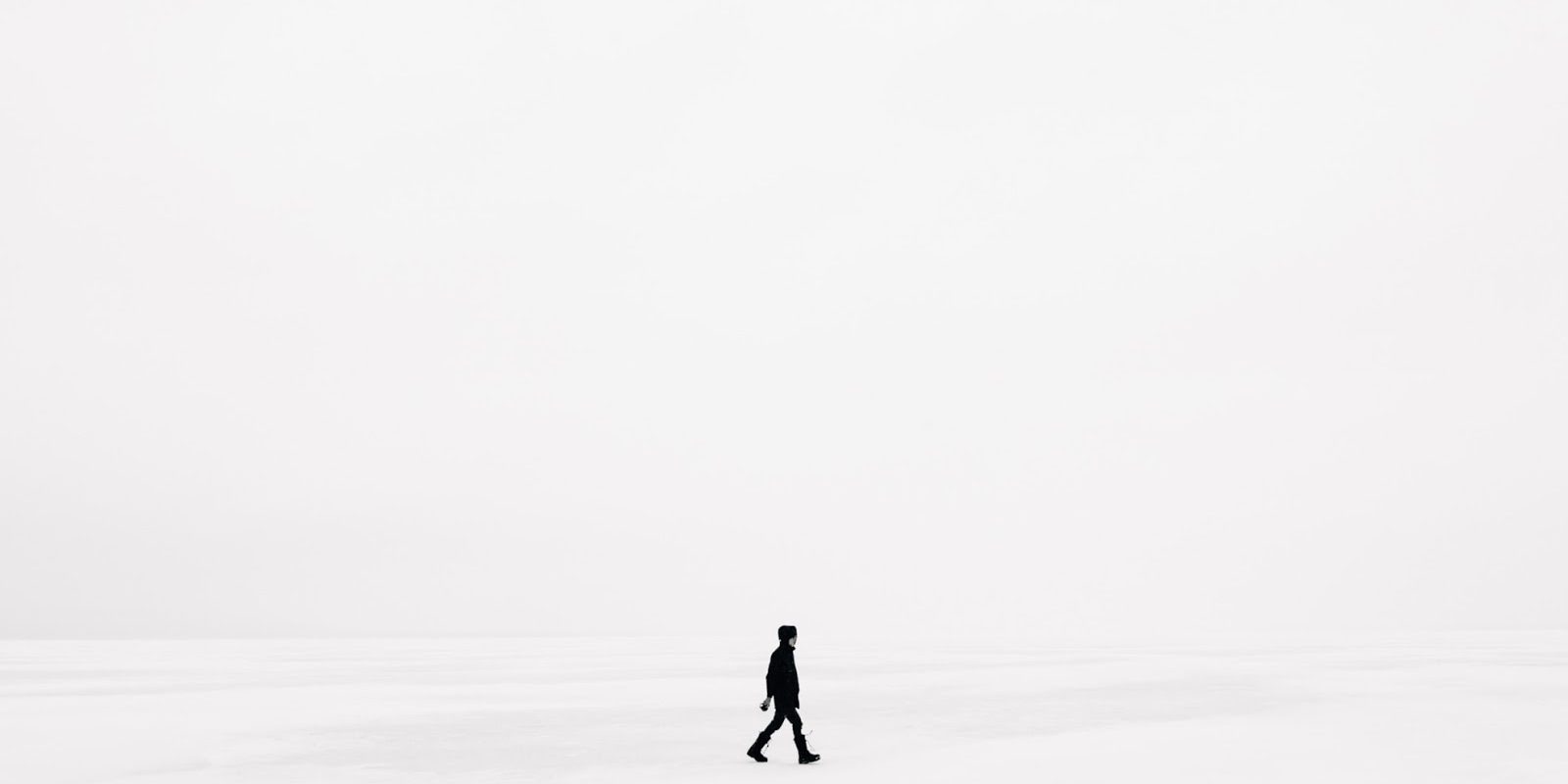 emile-seguin-R9OueKOtGGU-unsplash